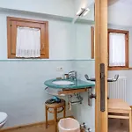 מלון Valbruna Inn Bed & Breakfast 3*