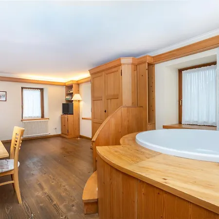 Valbruna Inn Bed & Breakfast Hotel