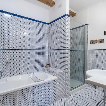 Valbruna Inn Bed & Breakfast 3*